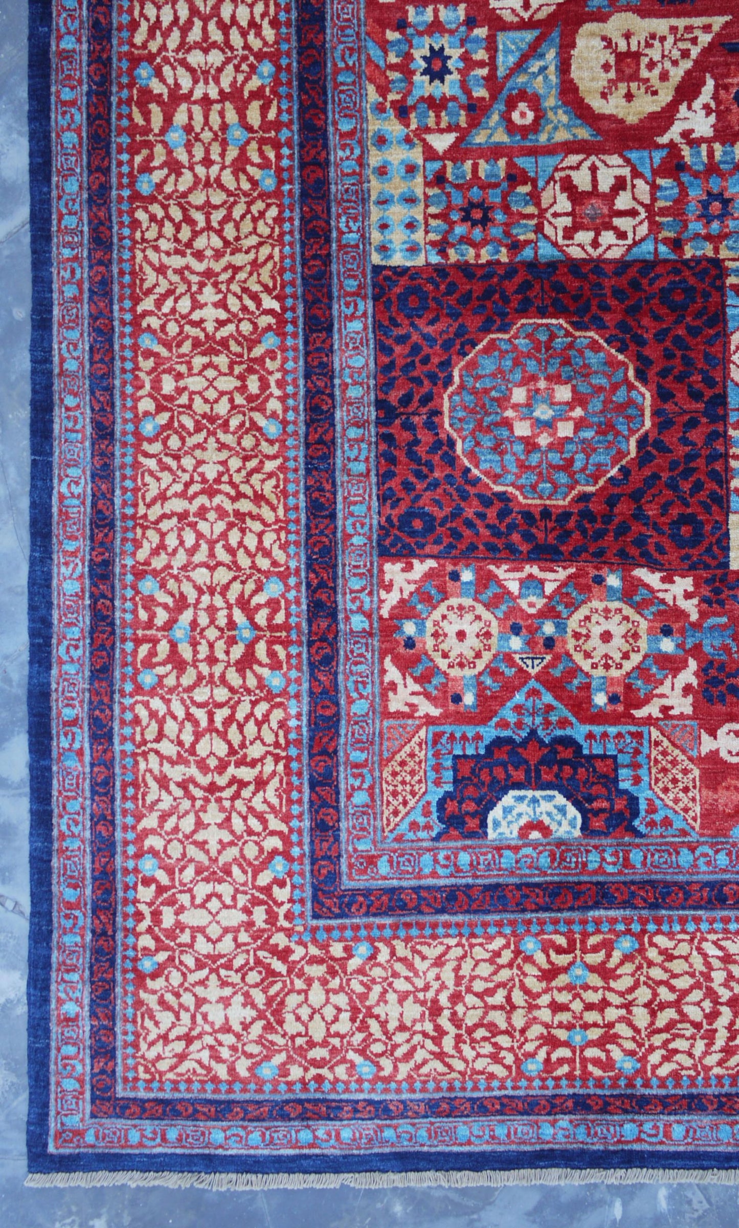 Afghan Turkaman weave, 15th century Mamluk design 282x240cm | Rug# 26808