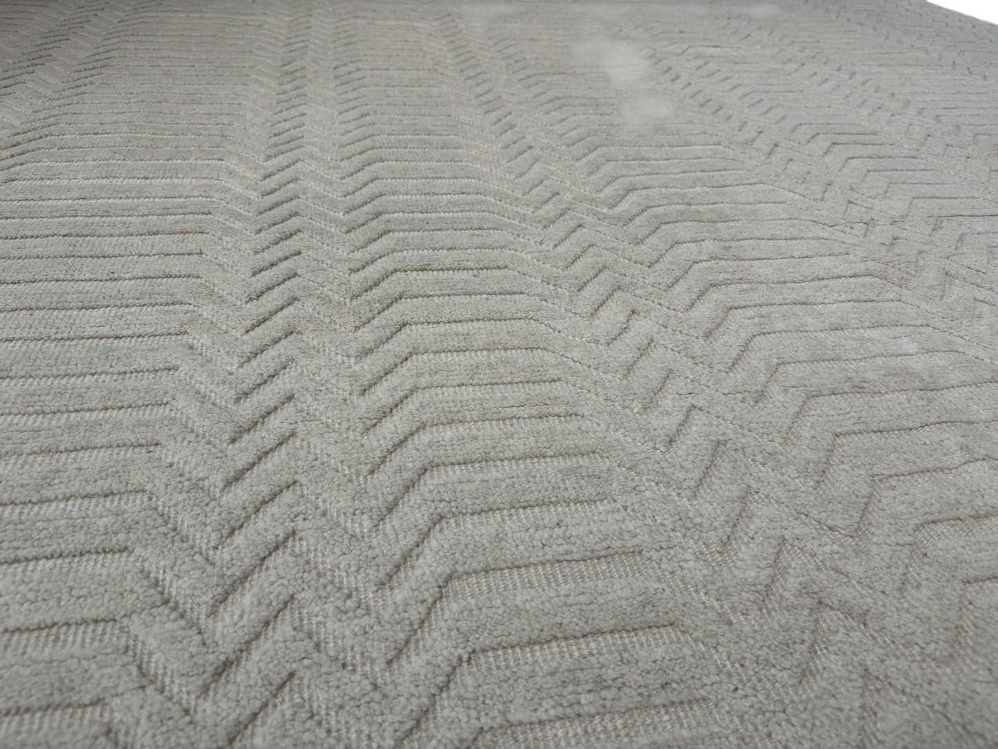 Souf weave hand knotted modern rug in Chevron pattern 360x286cm | Rug# 31661
