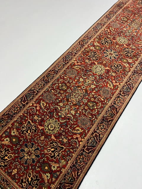 Very fine Amritsar in 19th century Kashan design 293x77cm | Rug# 23624