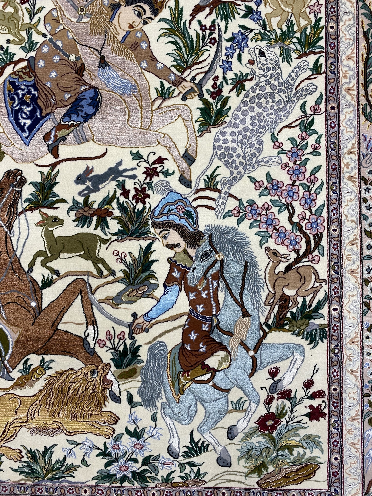 Master-weave Pictorial Isfahan, wool & pure silk, Persia, 221x145cm | Rug# 10100