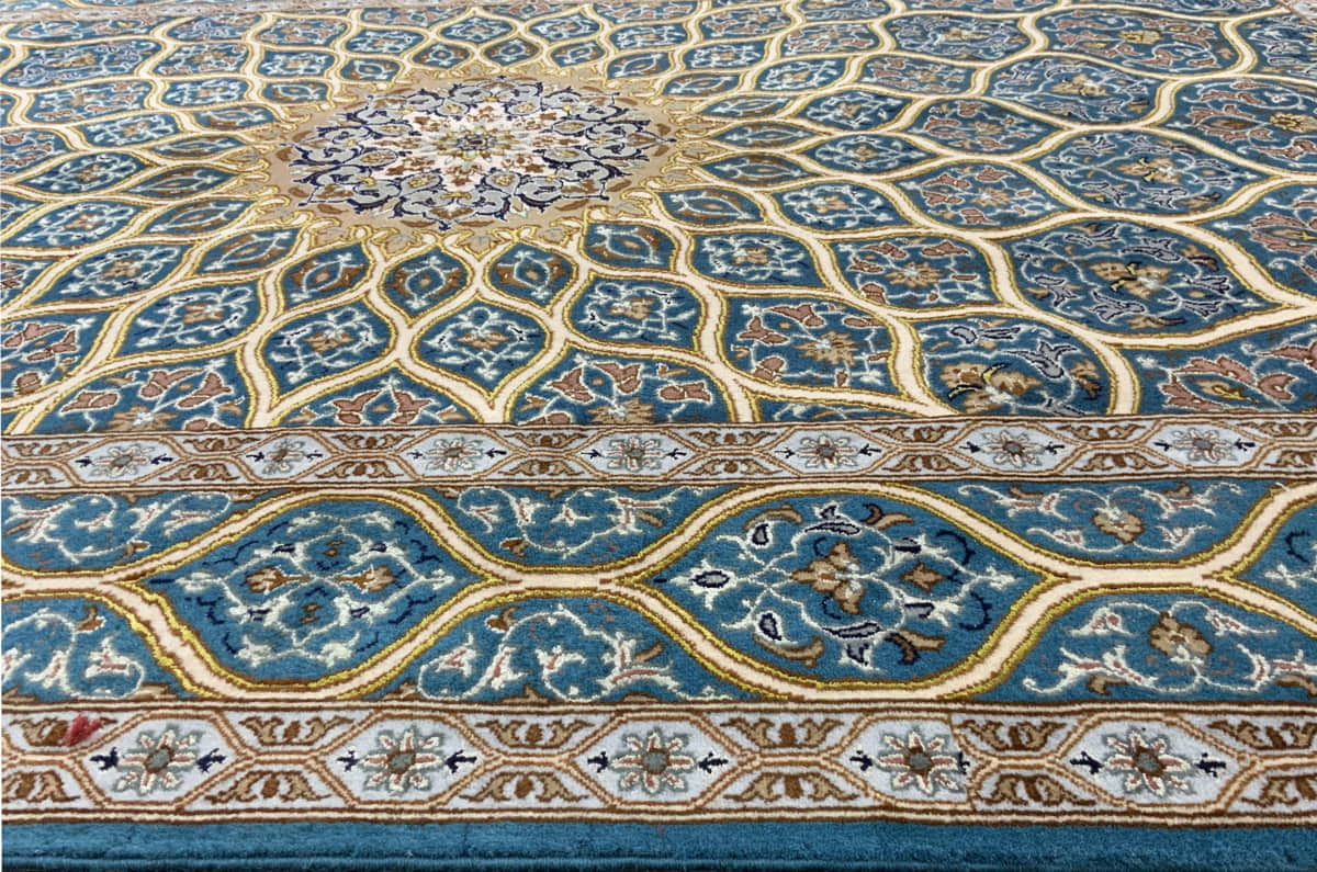 Superfine Persian Isfahan, wool $ silk, Persia, 198x129cm | Rug# 10296