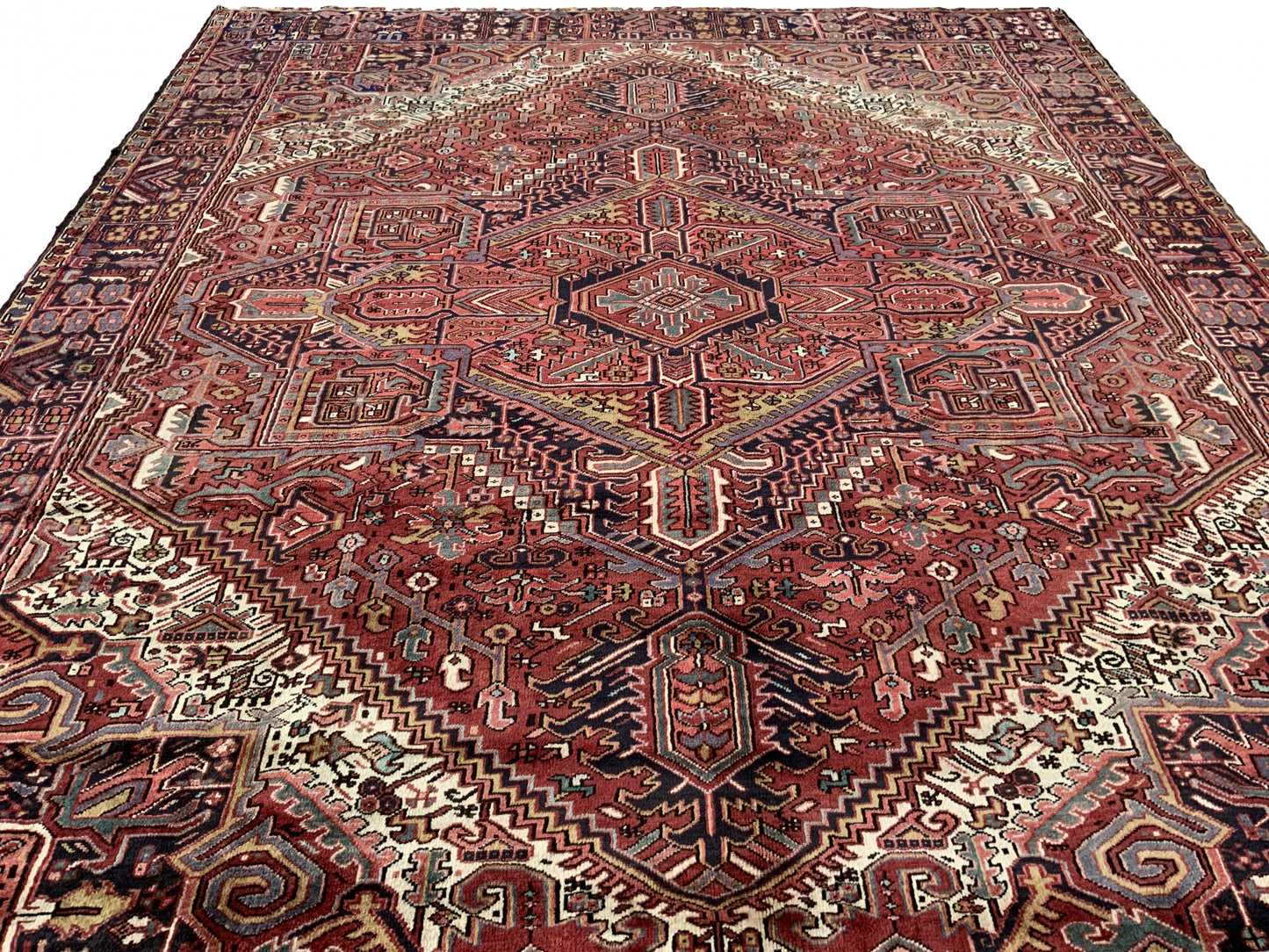 Vintage Heriz, Persia 368x295cm | Rug# 10331