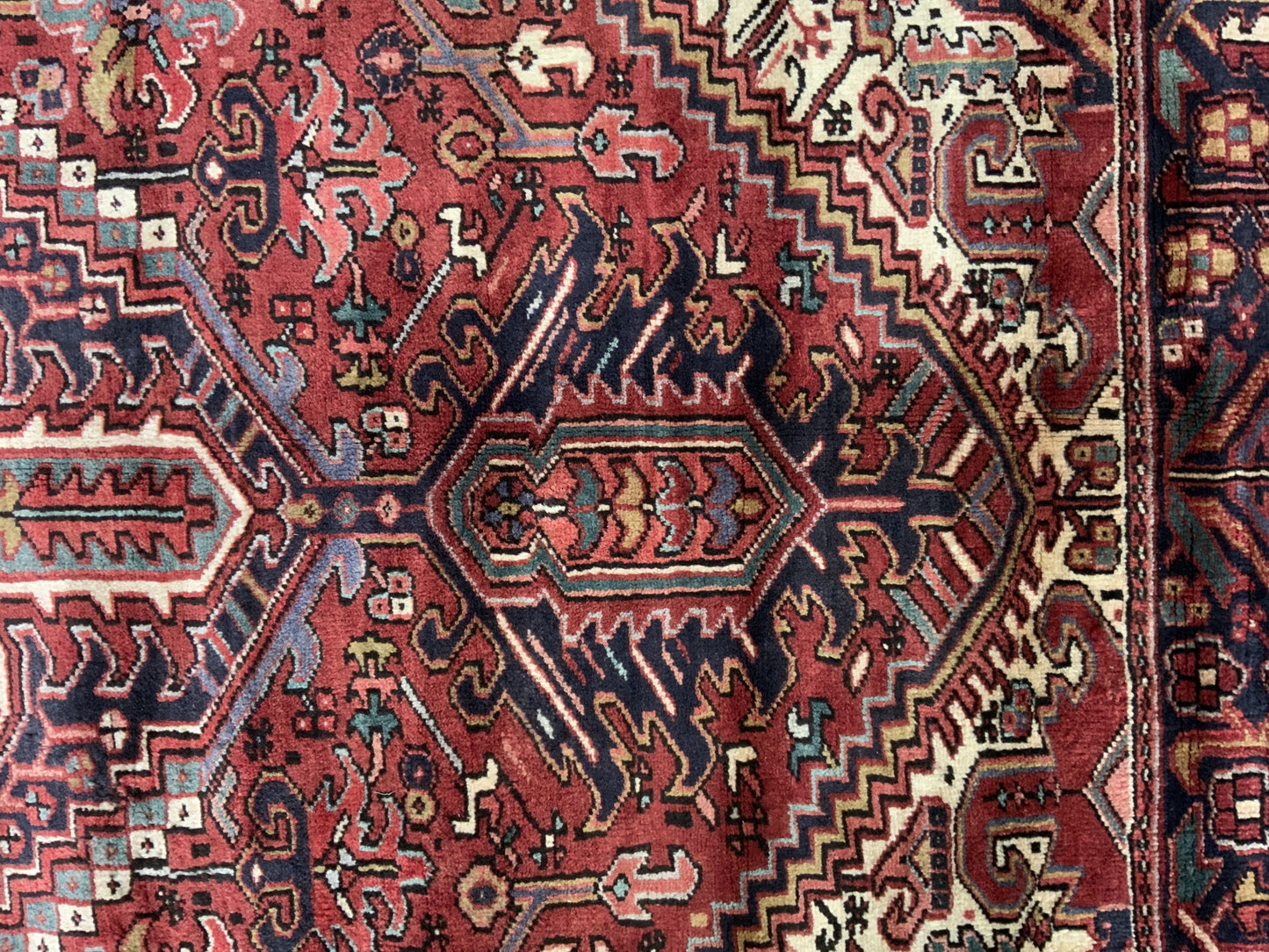 Vintage Heriz, Persia 368x295cm | Rug# 10331