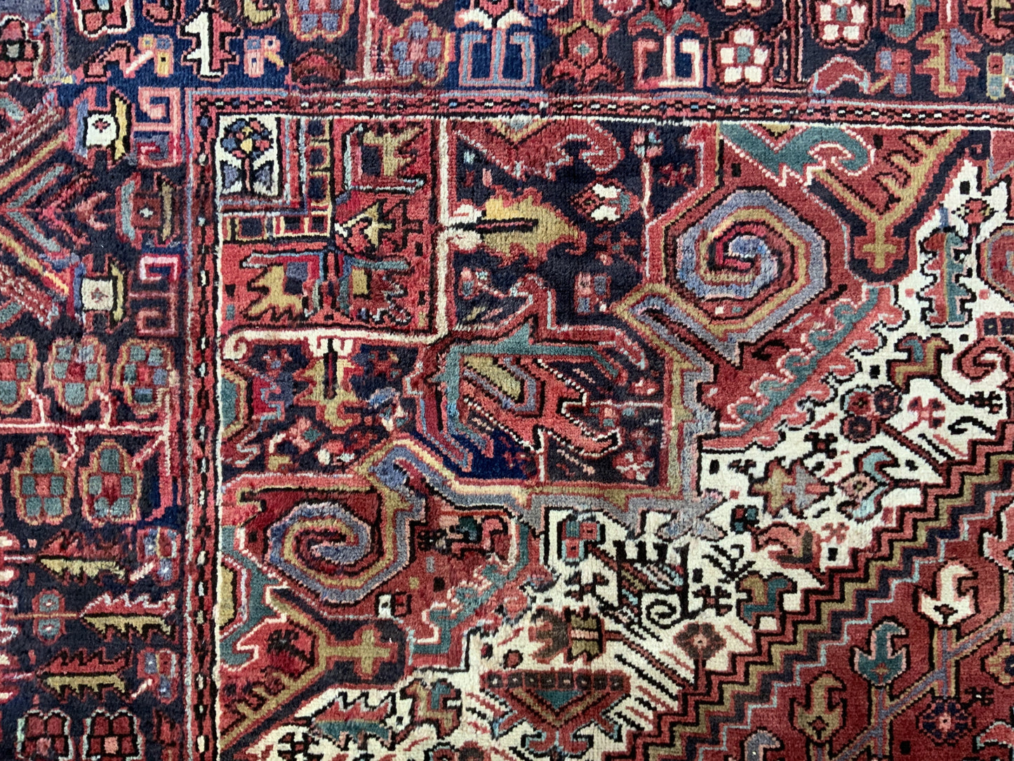 Vintage Heriz, Persia 368x295cm | Rug# 10331