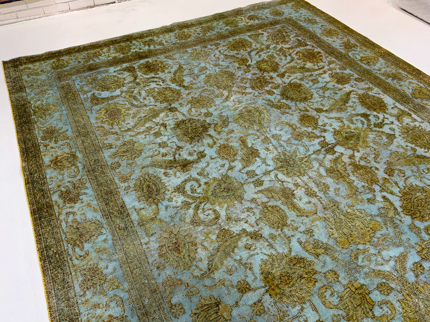 Vintage-Distressed Overdyed Rug 388x285cm | Rug# 10637