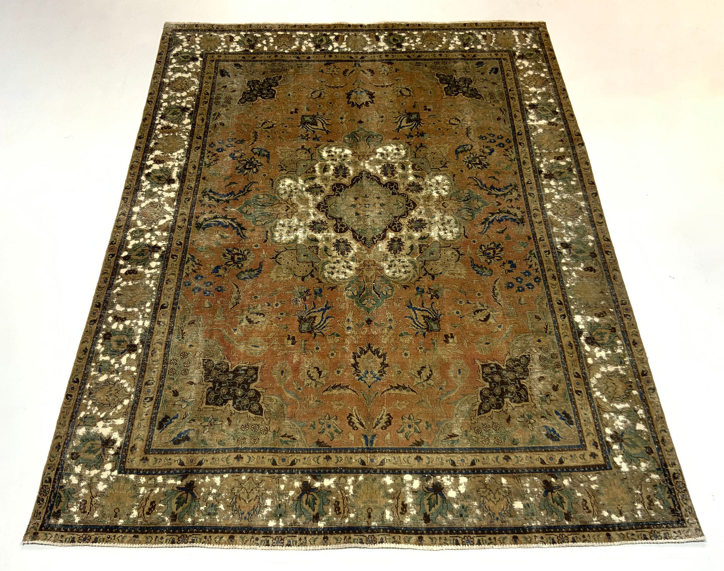Vintage-Distressed Overdyed Rug 382x275cm | Rug# 10639