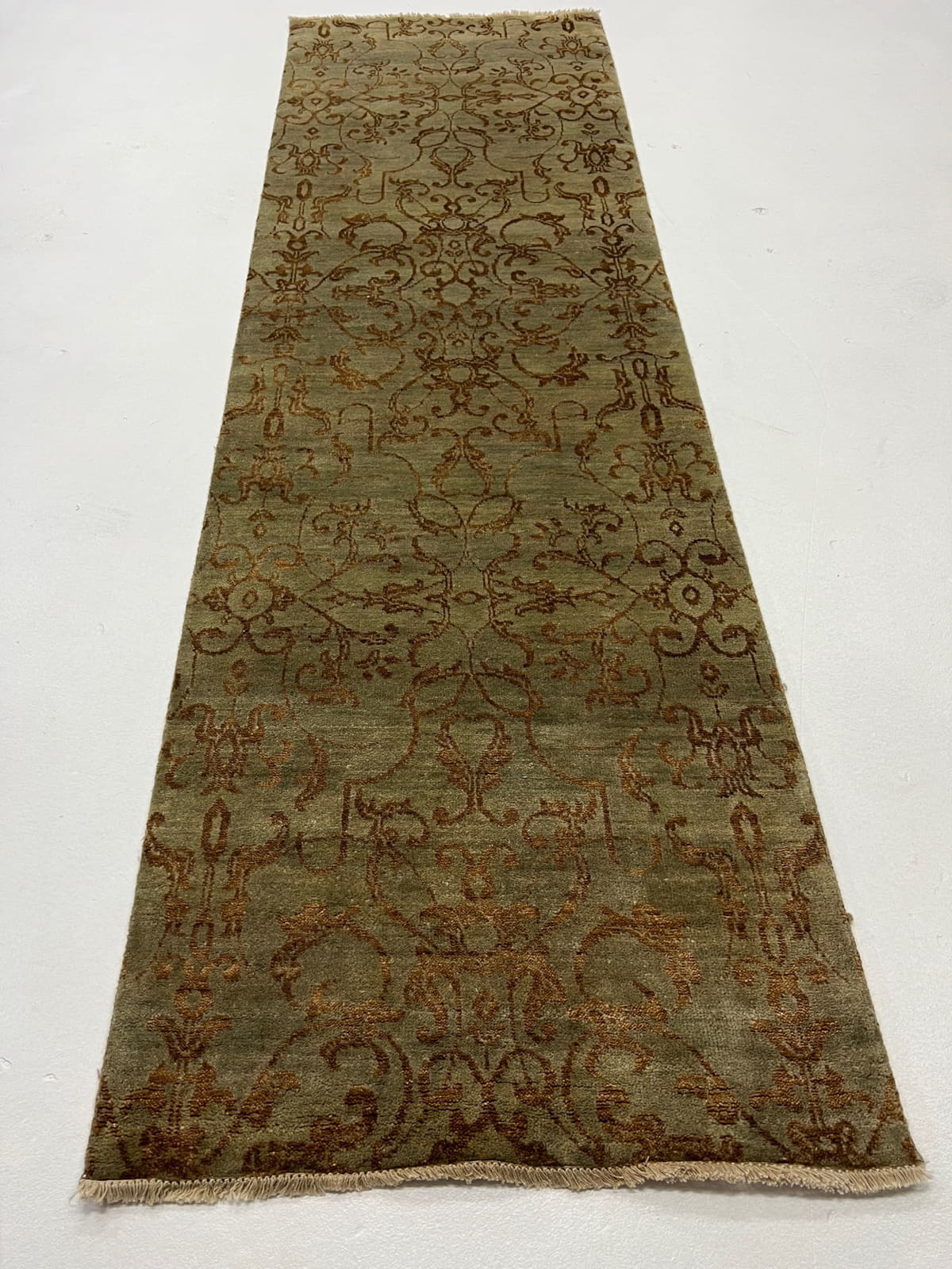 Hand knotted Indo Damask designer hall-runner 248x76cm | Rug# 23322