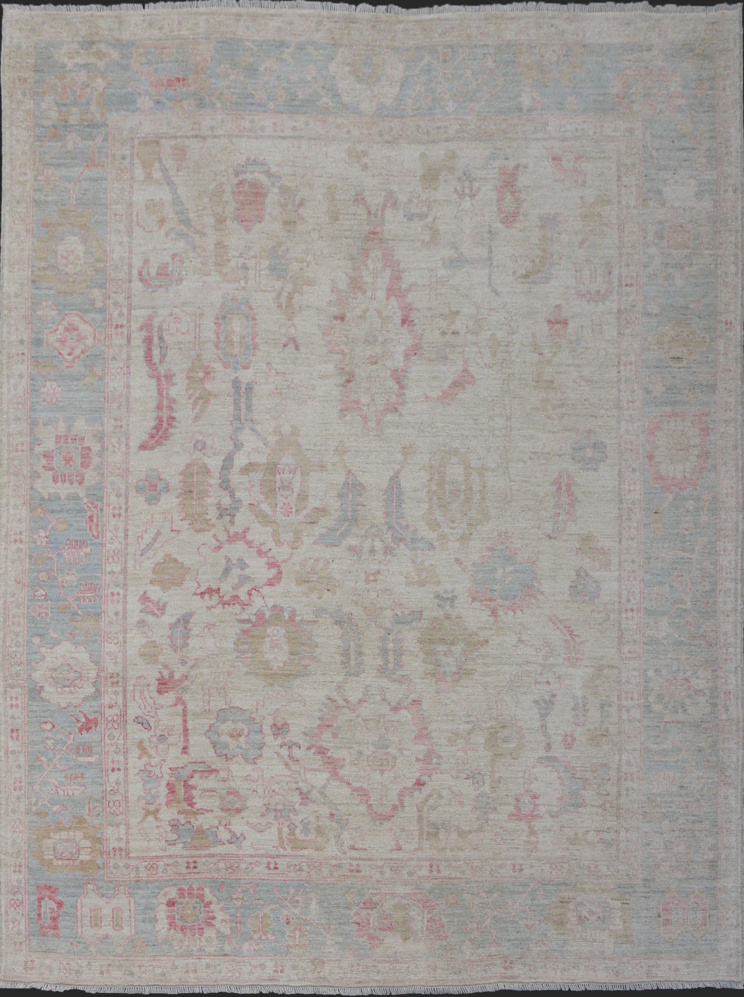 Classic rug in 17th-C Oushak design, organic dyes, 304x242cm | Rug# 26188