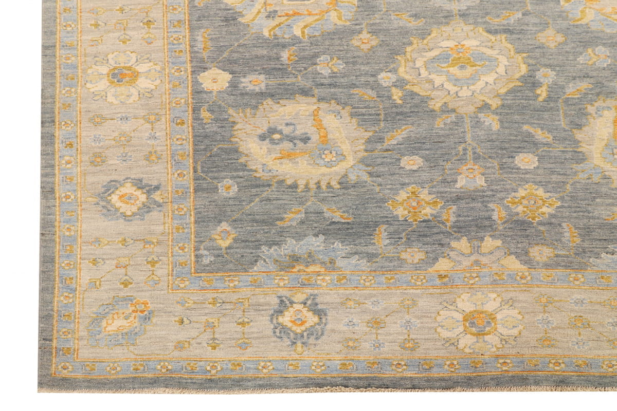 Afghan Turkaman weave, 17th century Oushak design 296x253cm | Rug# 26291