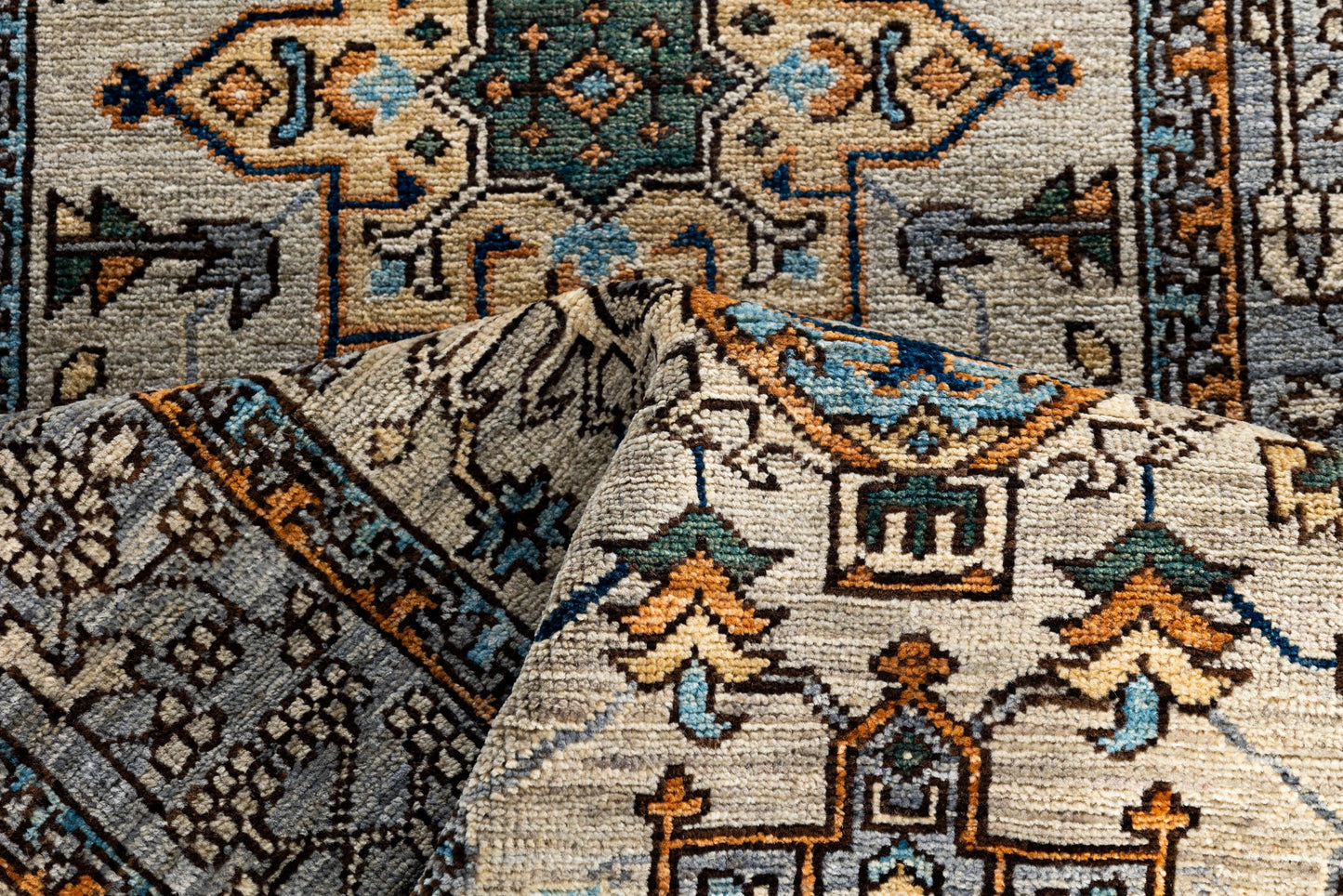 Afghan Turkaman weave in 19th-century Heriz design 415x82cm | Rug# 26892