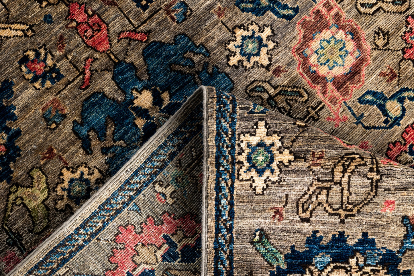 Afghan Turkaman weave in 16th-century Safavid design 583x90cm | Rug# 26895
