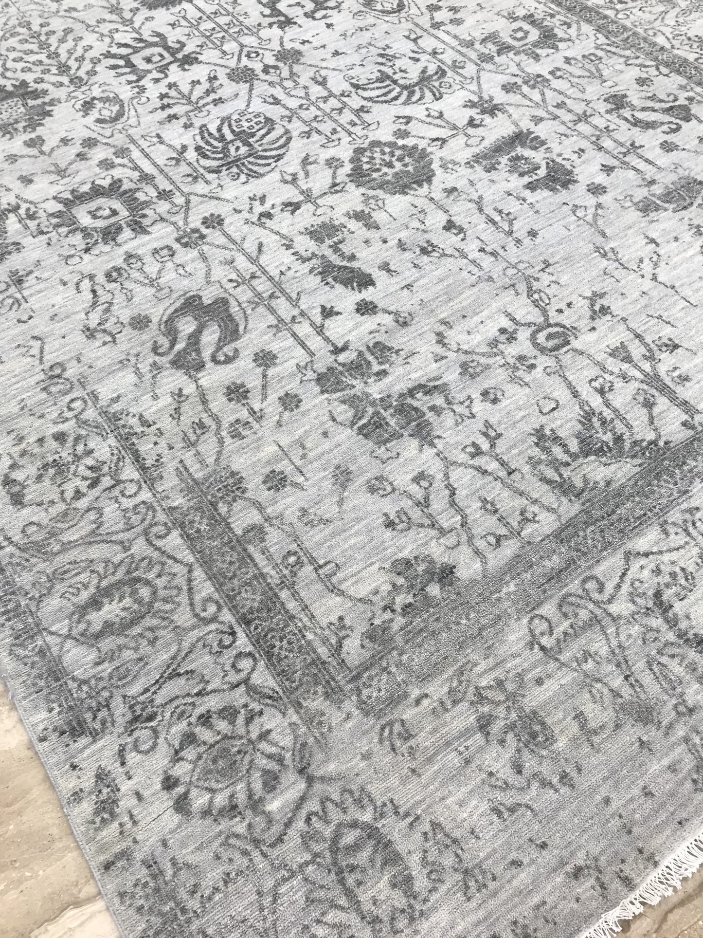 Classic Transitional design 301x194cm | Rug# 30760A