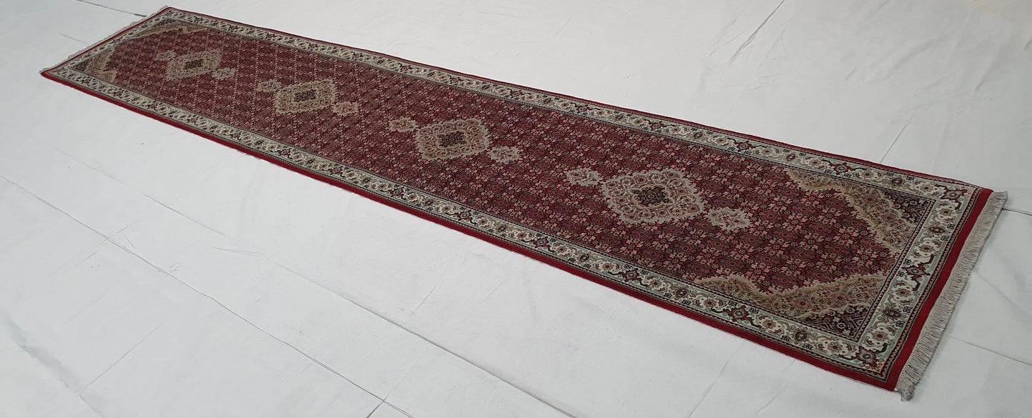 Custom-Made Amritsar in Tabriz design hall-runner 418x82cm | Rug# 30838