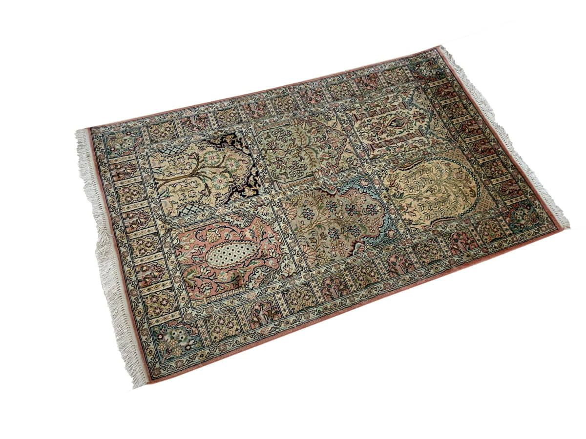 Kashmir Silk Safavid 122x79cm | Rug# 31199