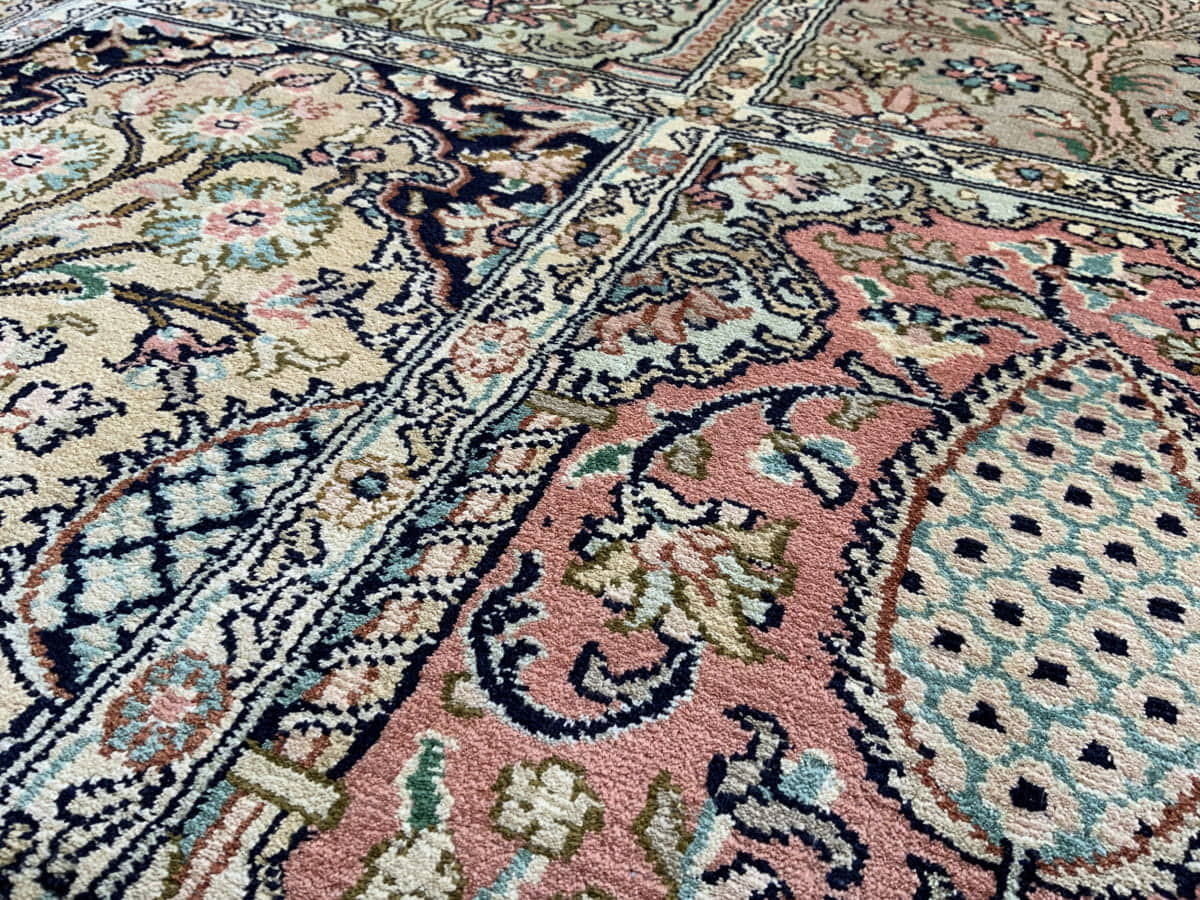 Kashmir Silk Safavid 122x79cm | Rug# 31199