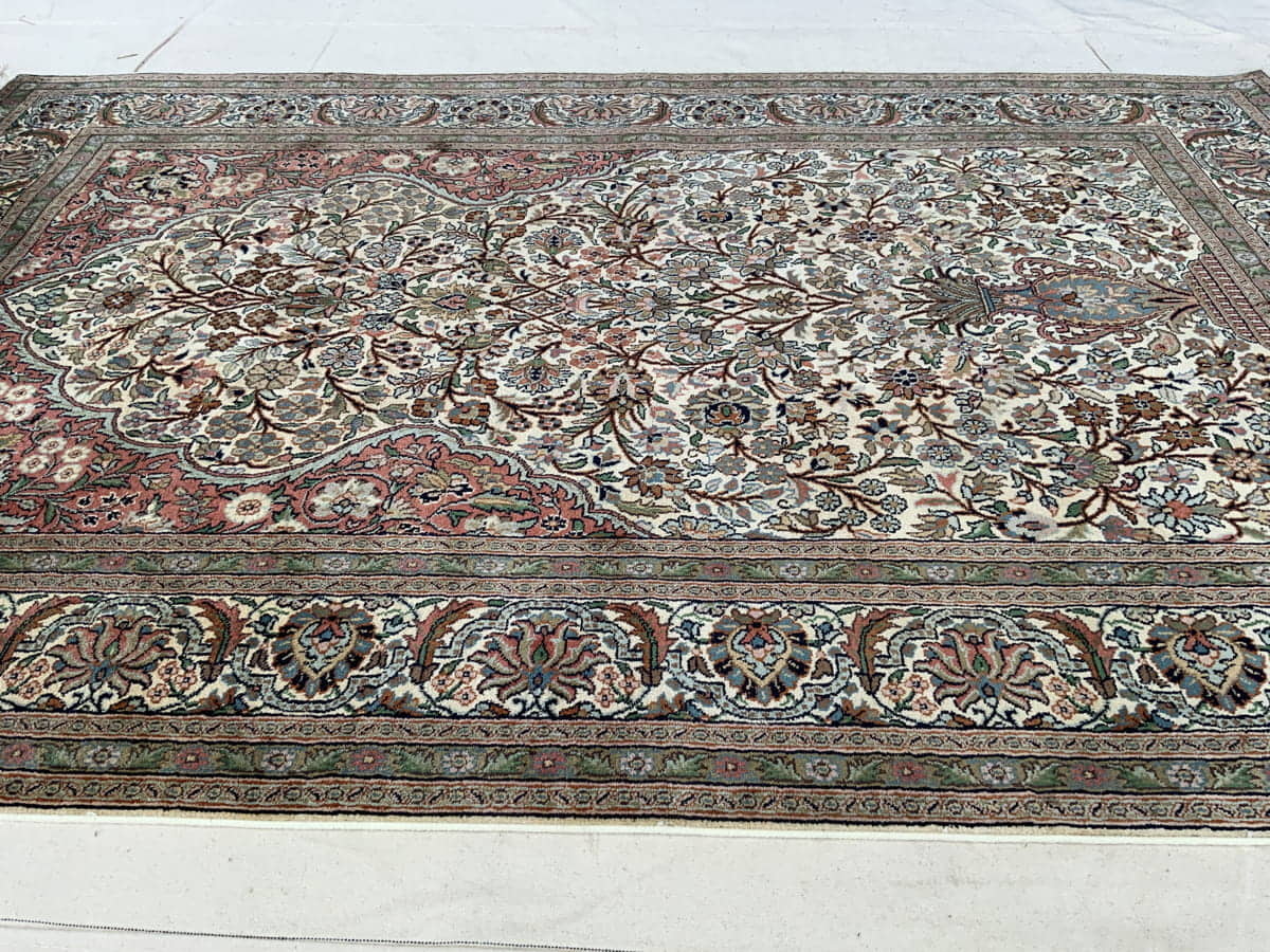 Kashmir Silk Tree-of-Life 188x123cm | Rug# 31211