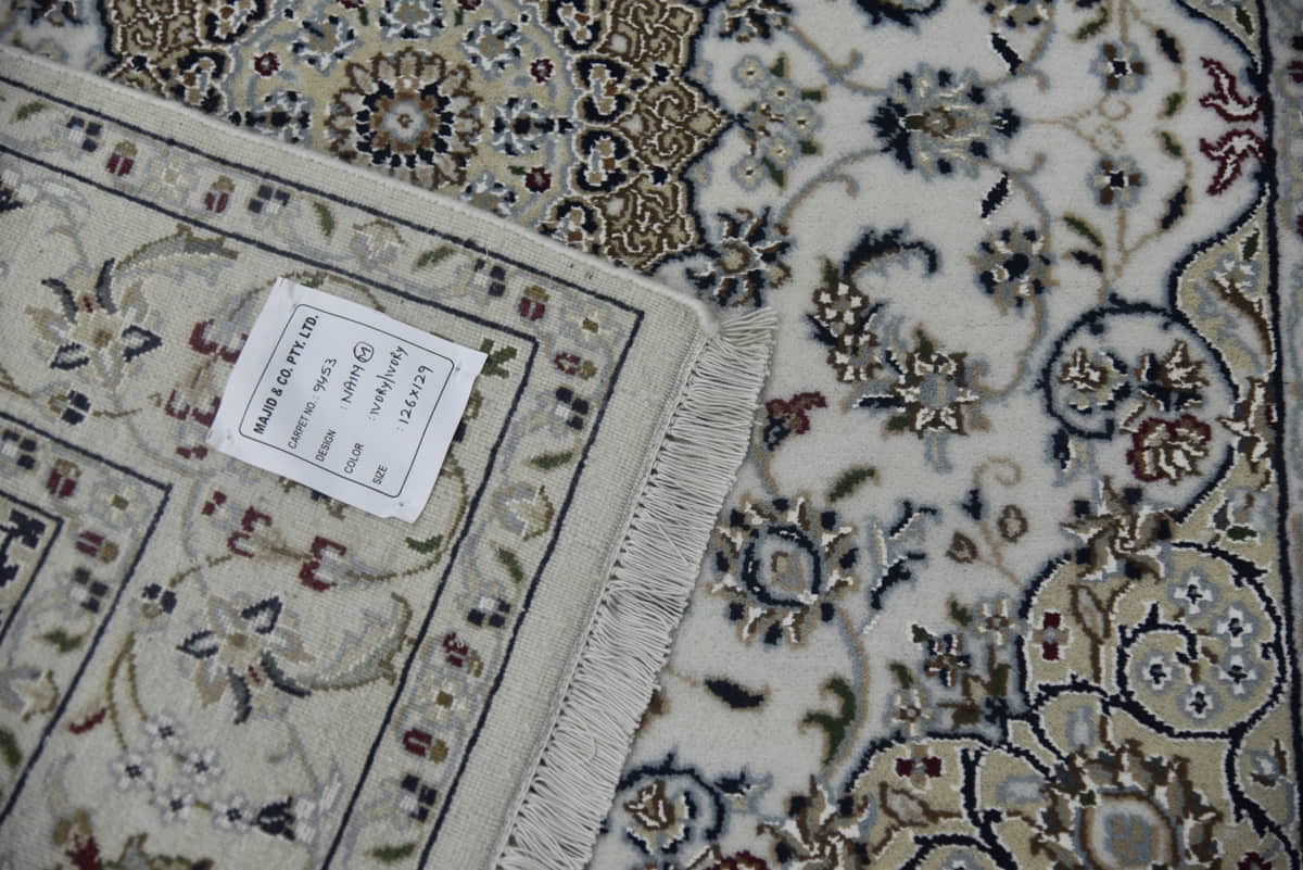 Very fine Amritsar Square rug in Nain Design 129x126cm | Rug# 31281