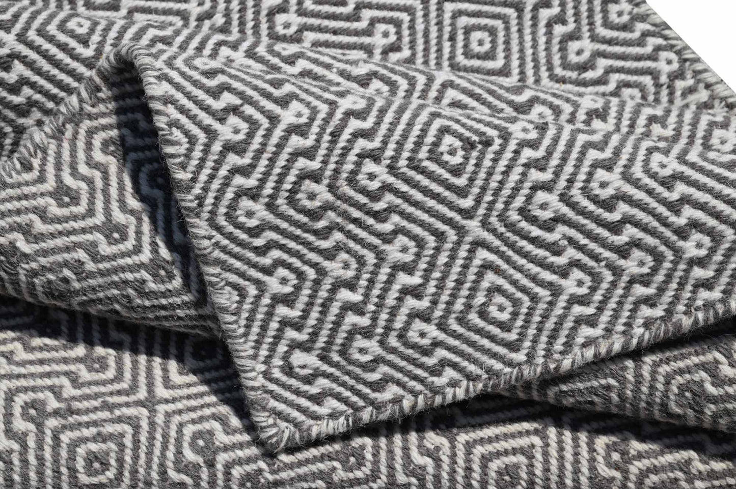 Hand-woven modern Kilim 300x80cm | Rug# 31421