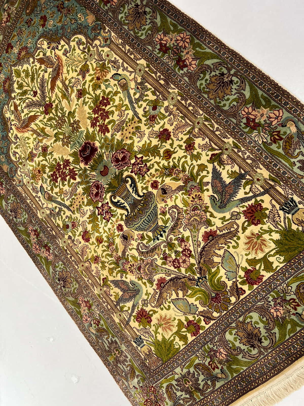 Superb Tree-Of-Life silk 126x80cm | Rug# 31599