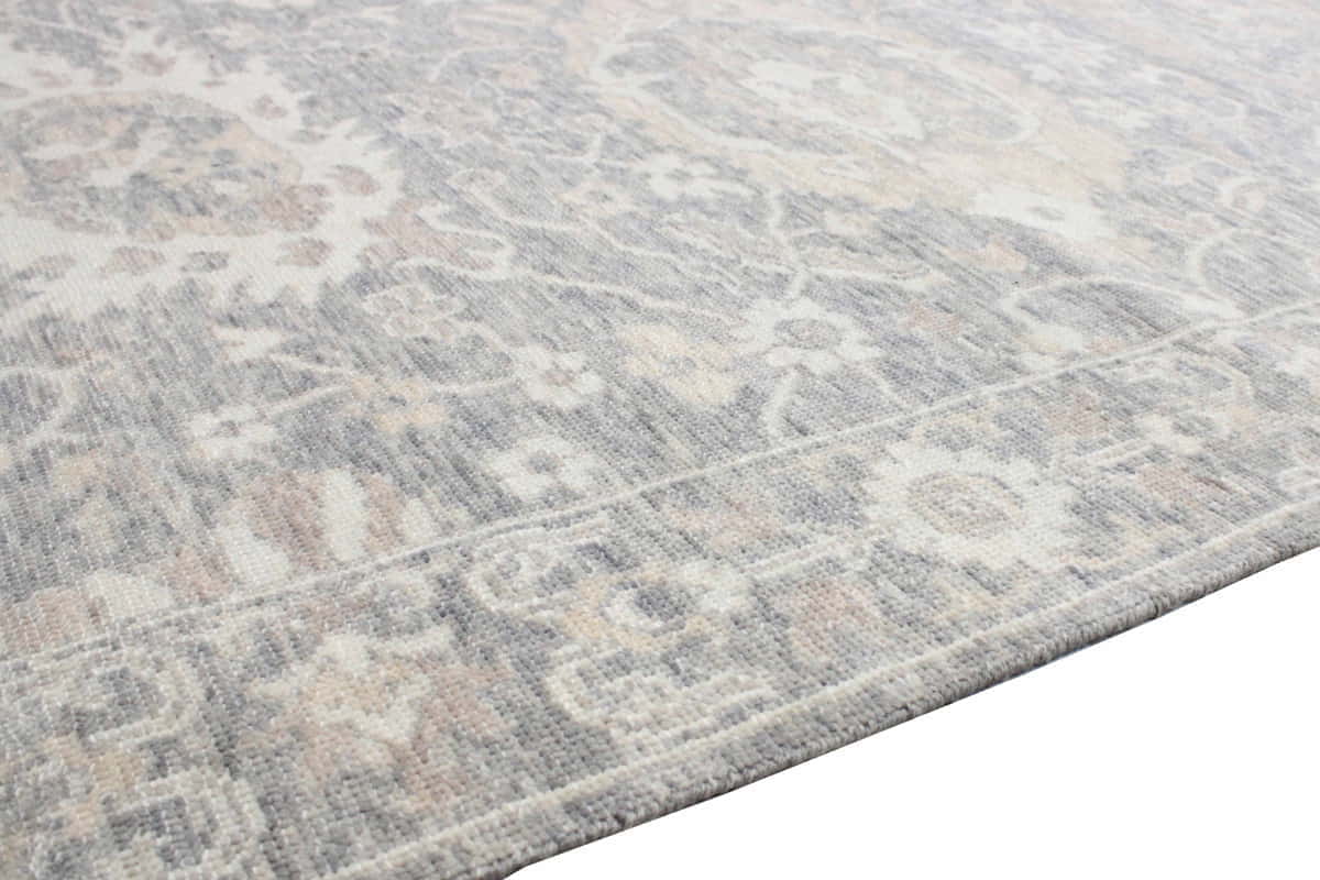 Transitional Classic carpet, 15th-Century Safavid inspired, 304x259cm | Rug# 31638