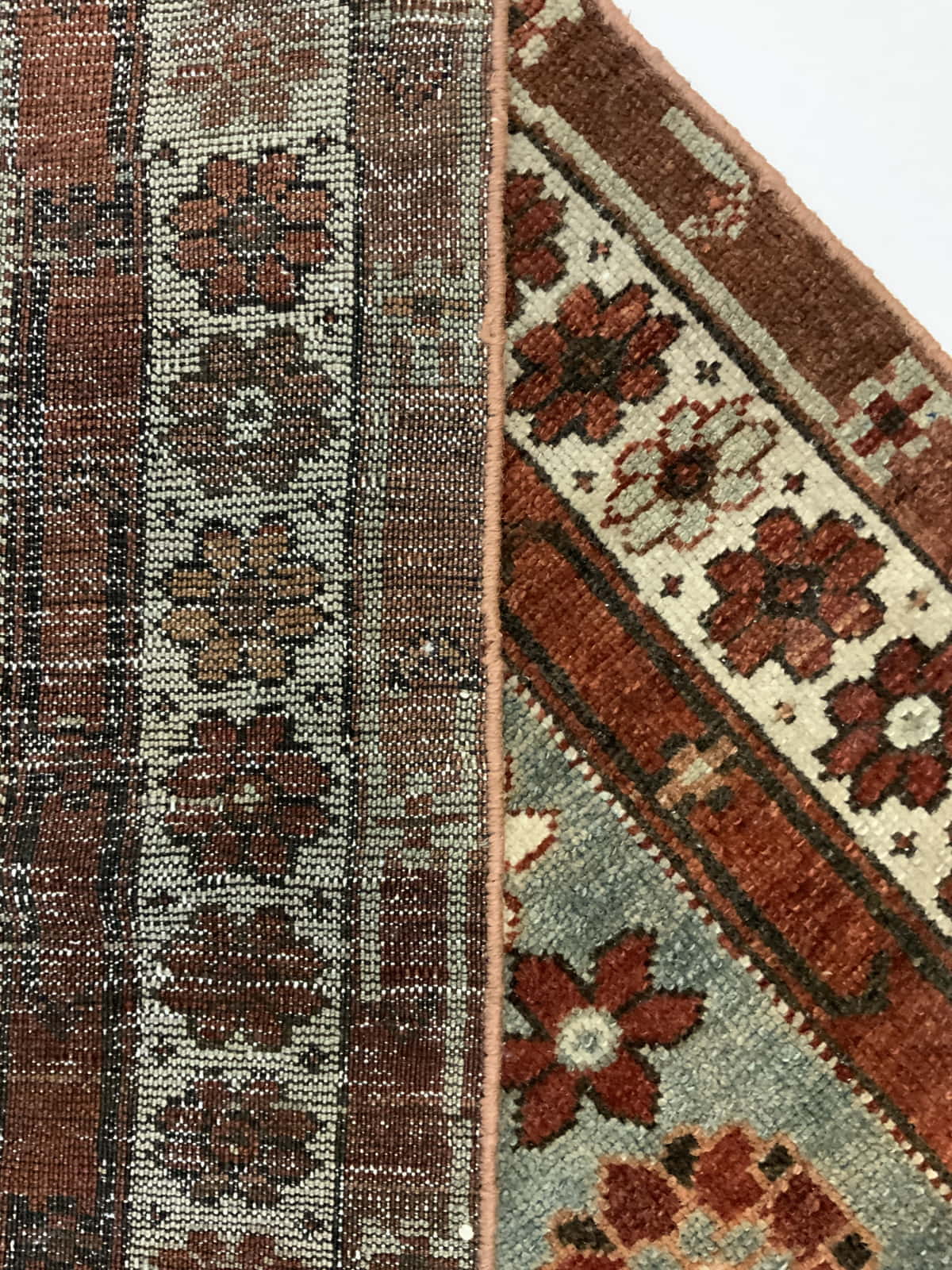 Antique Kurdi, circa 1900, Persia, 299x108cm | Rug# 49755