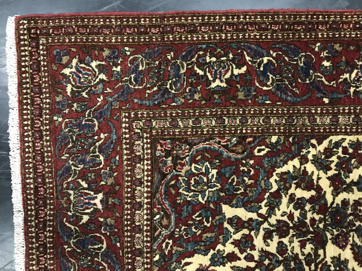 Antique Mobarakeh-Isfehan, circa 1910, Persia, 205x146cm | Rug# 6255