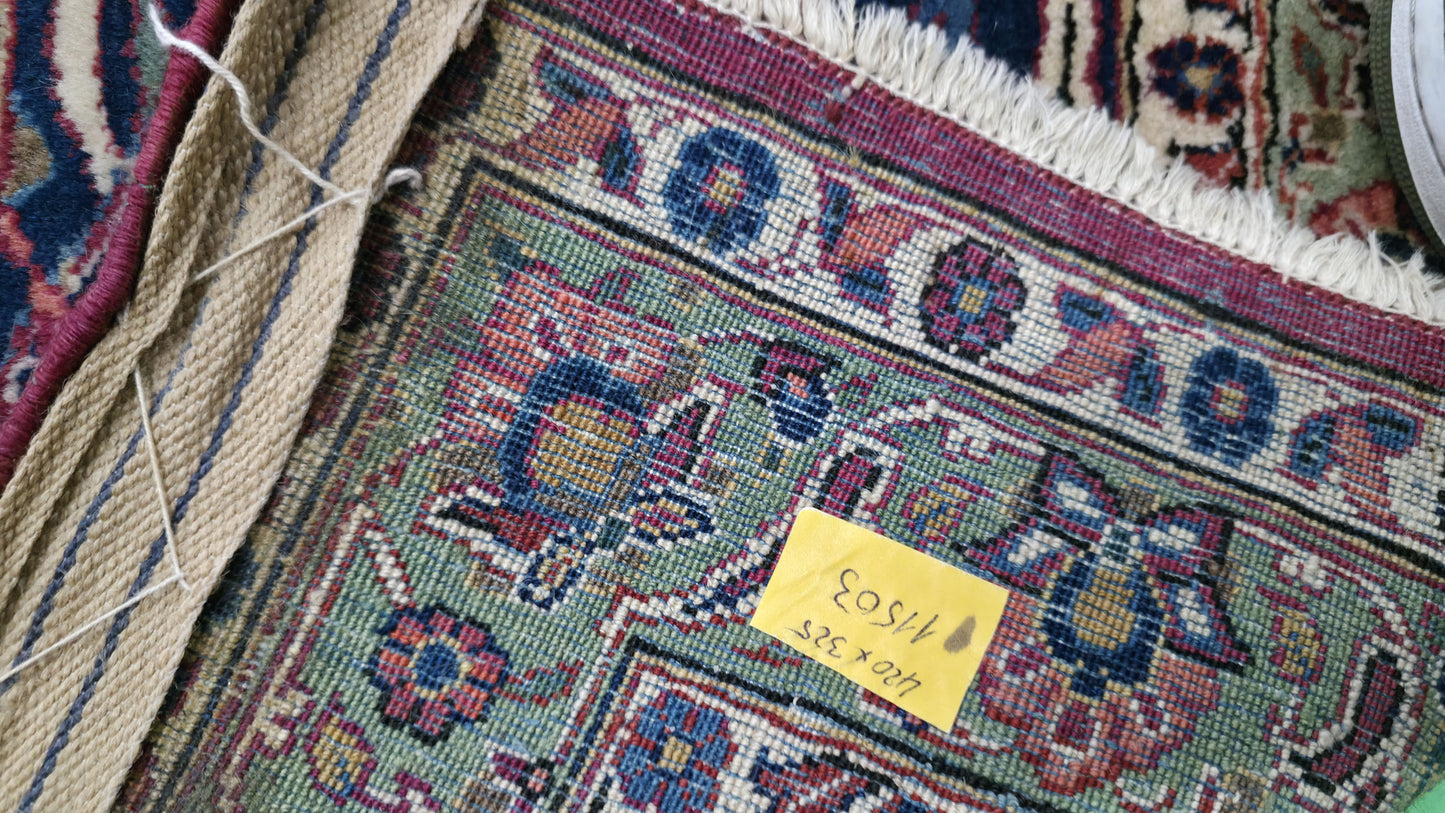 Hand knotted vintage Kashan carpet 420×325 cm | Rug# 11503