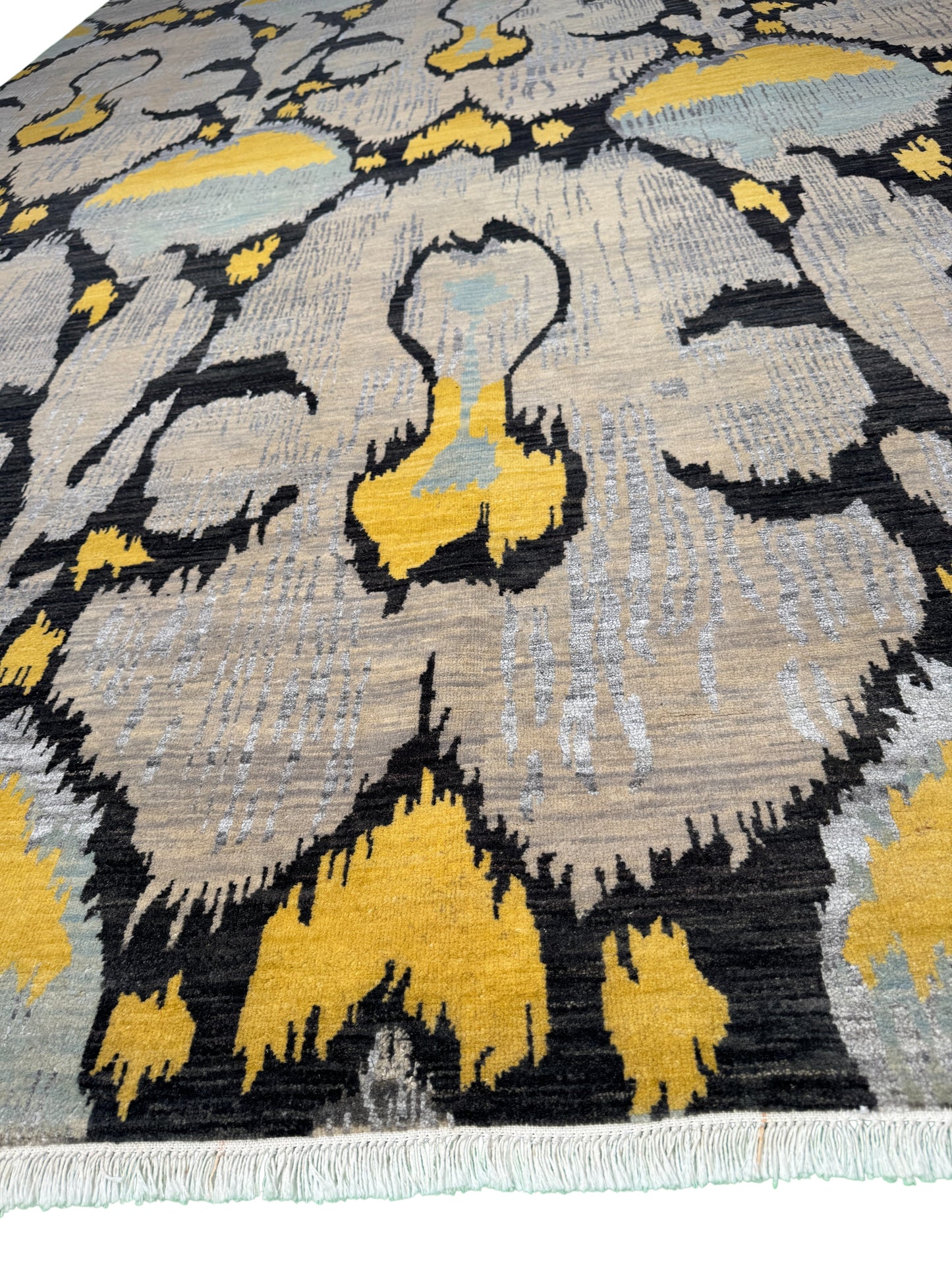 Custom made designer Agra carpet 366x273 cm | Rug# 30218