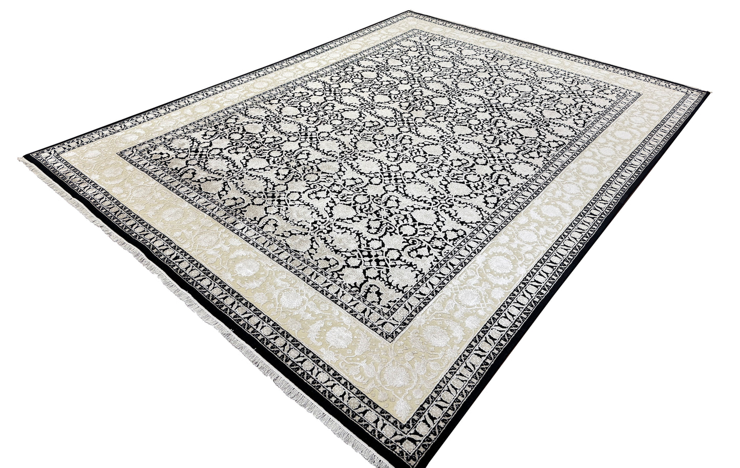 Amritsar Tabriz in all-over Herati design 364x271cm | Rug# 31327