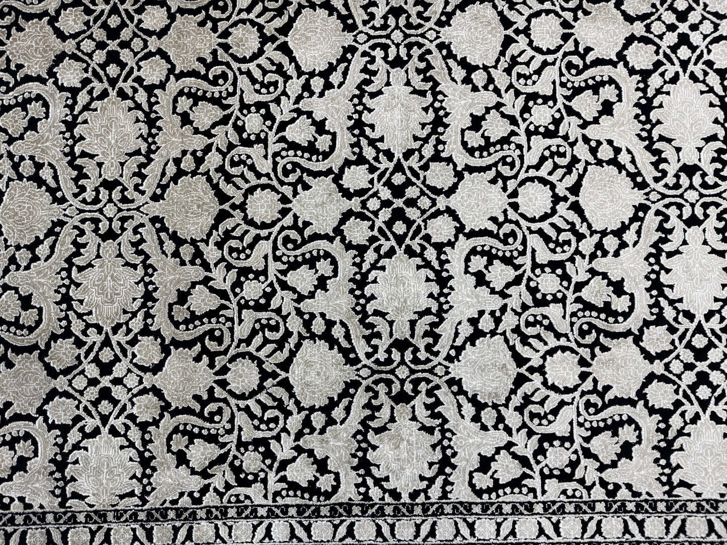 Amritsar Tabriz in all-over Herati design 364x271cm | Rug# 31327