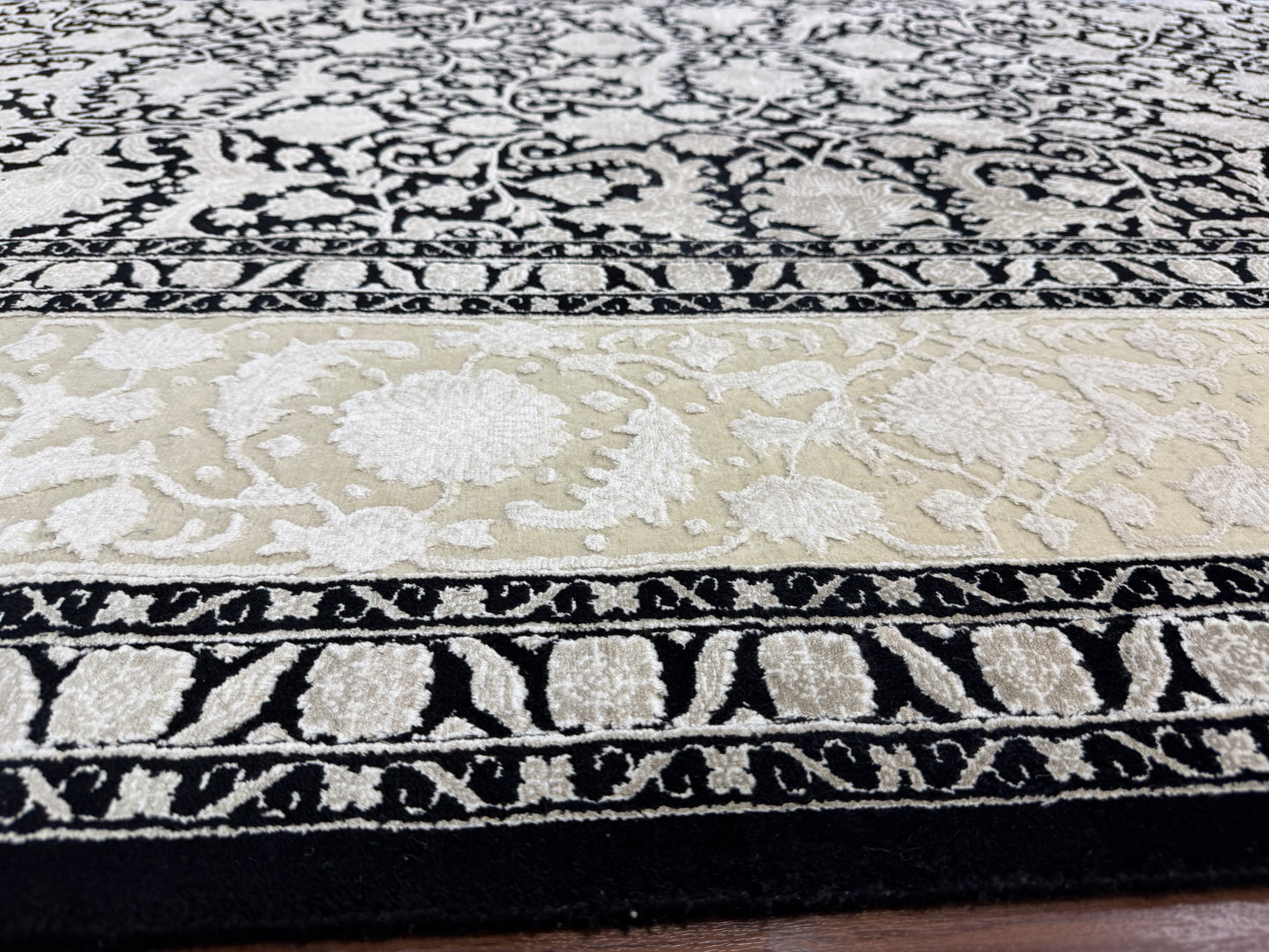Amritsar Tabriz in all-over Herati design 364x271cm | Rug# 31327