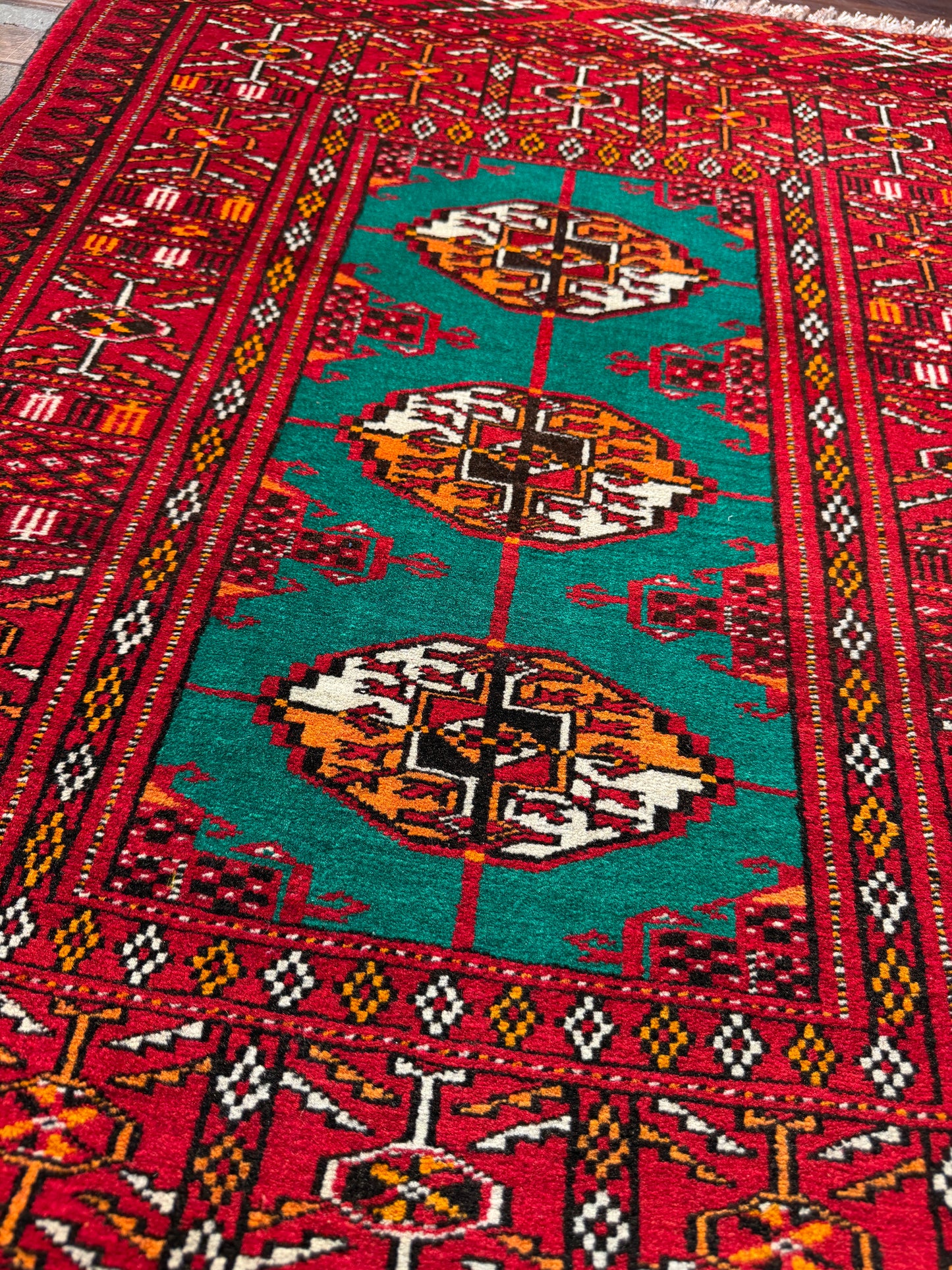 Yamut Turkmen poshtie, circa 1970, Persia,87x68cm | Rug# 3636