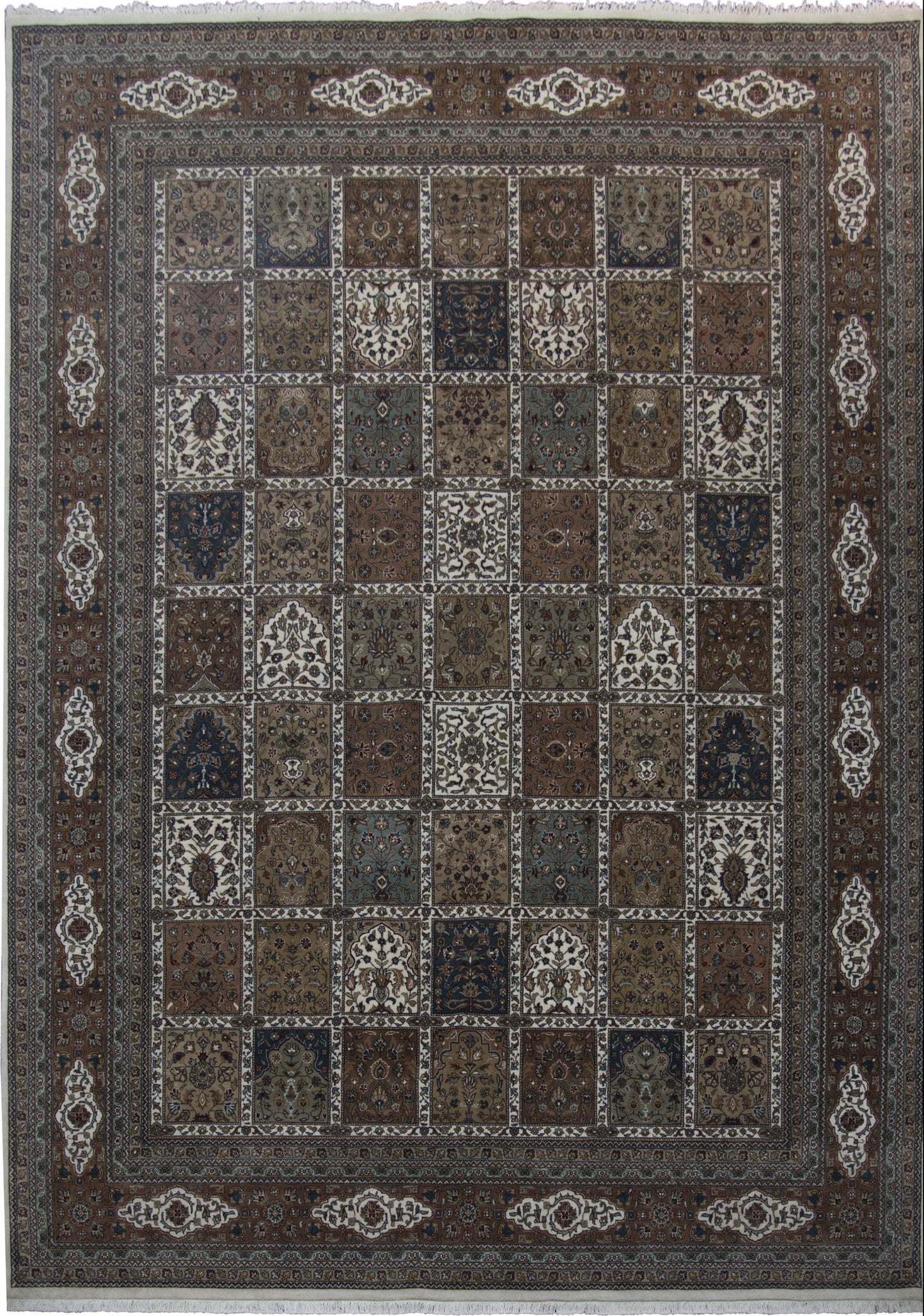 Persian Garden-inspired carpet 398x296cm | Rug# 31337