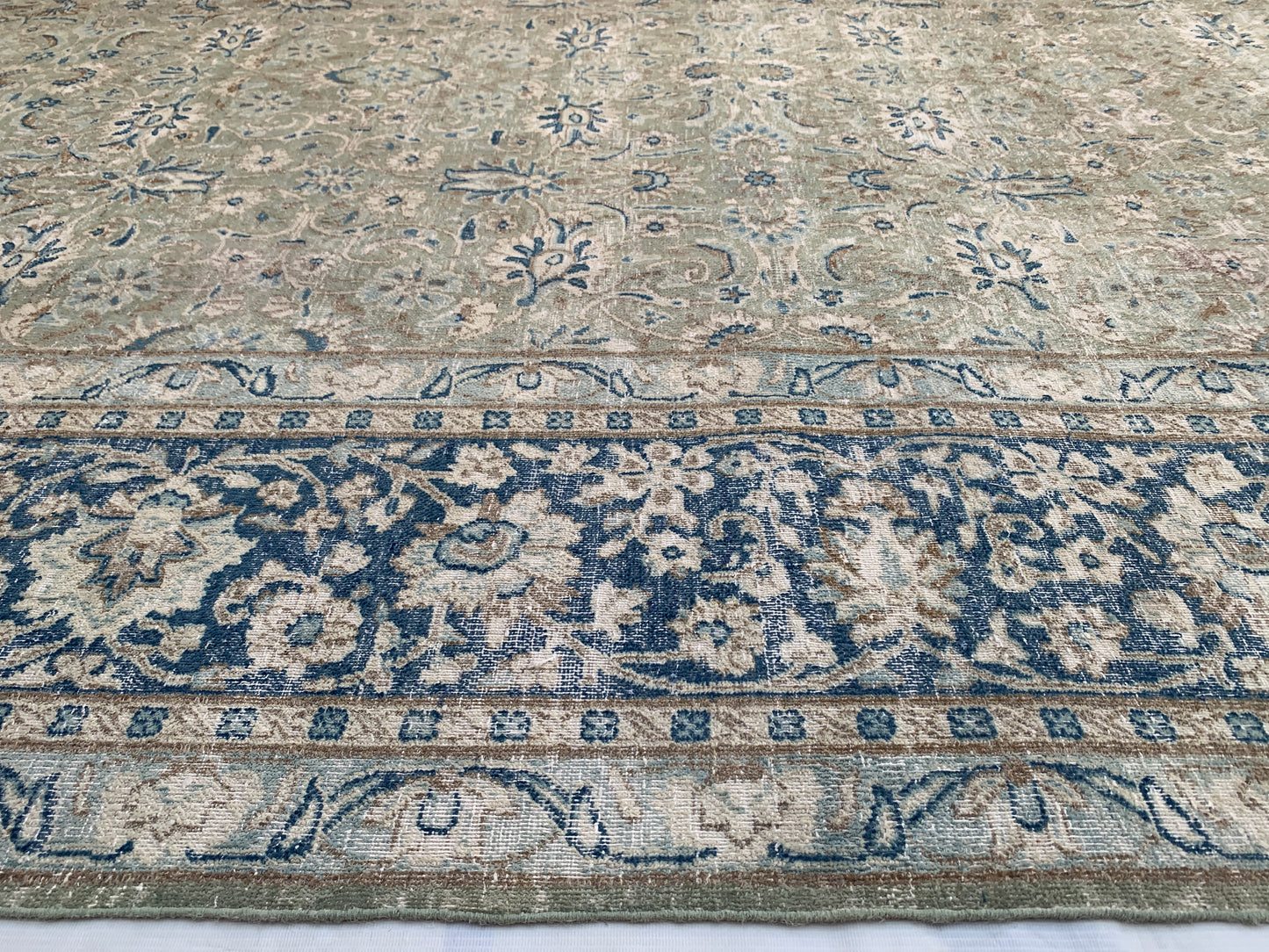 Vintage and distressed Persian Kerman 347x270cm | Rug# 27148