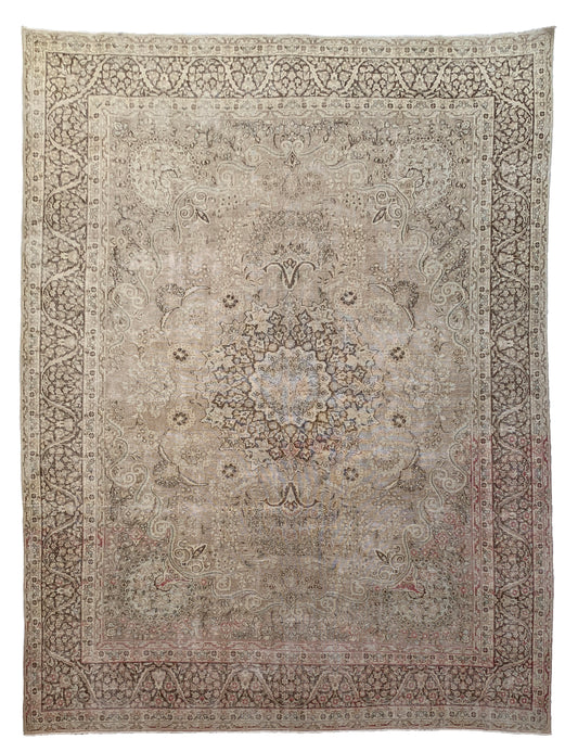 Vintage and distressed Persian Kerman 380x297cm | Rug# 27151