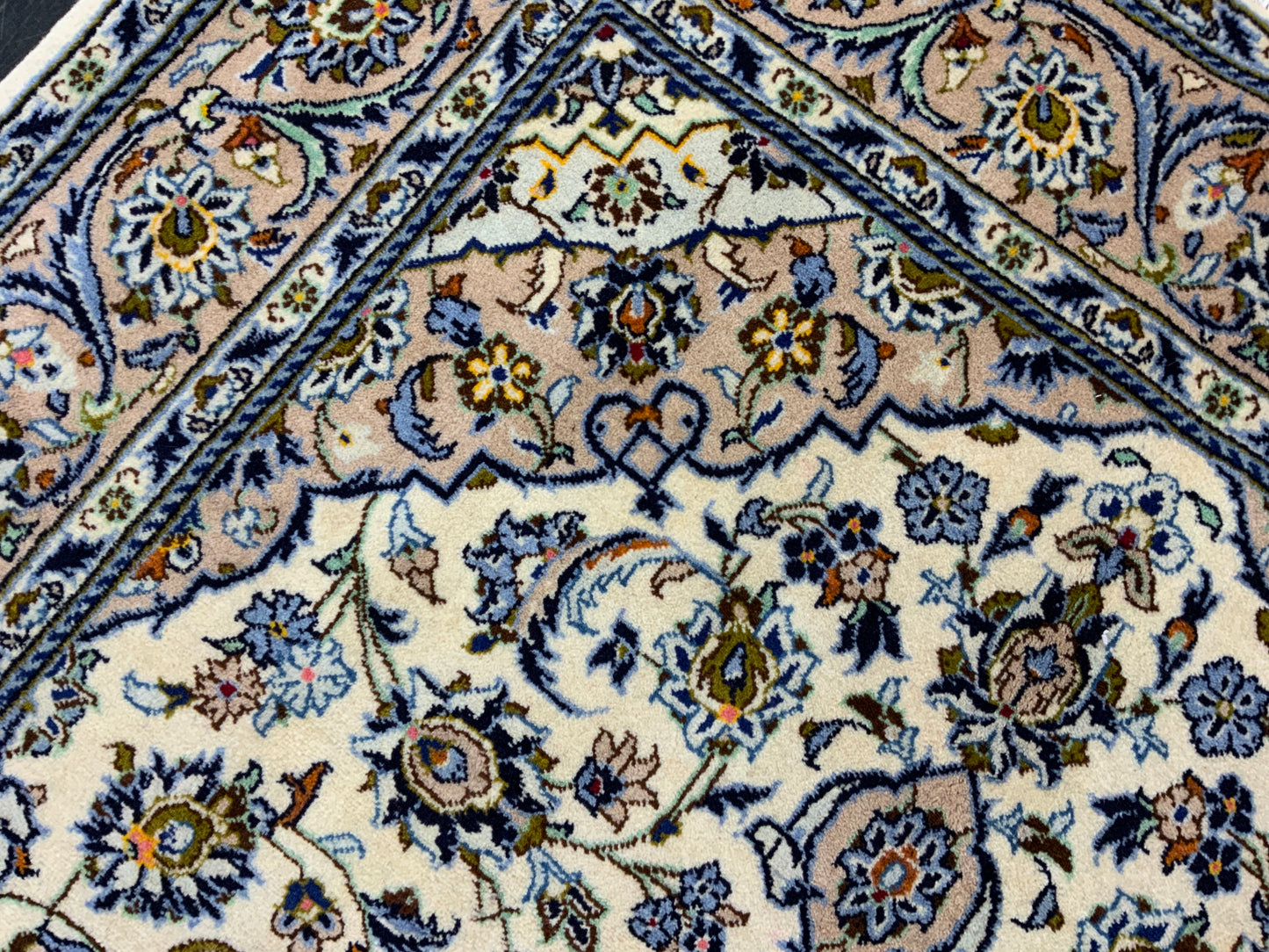 Persian Kashan Rug 215x142cm | Rug# 10424