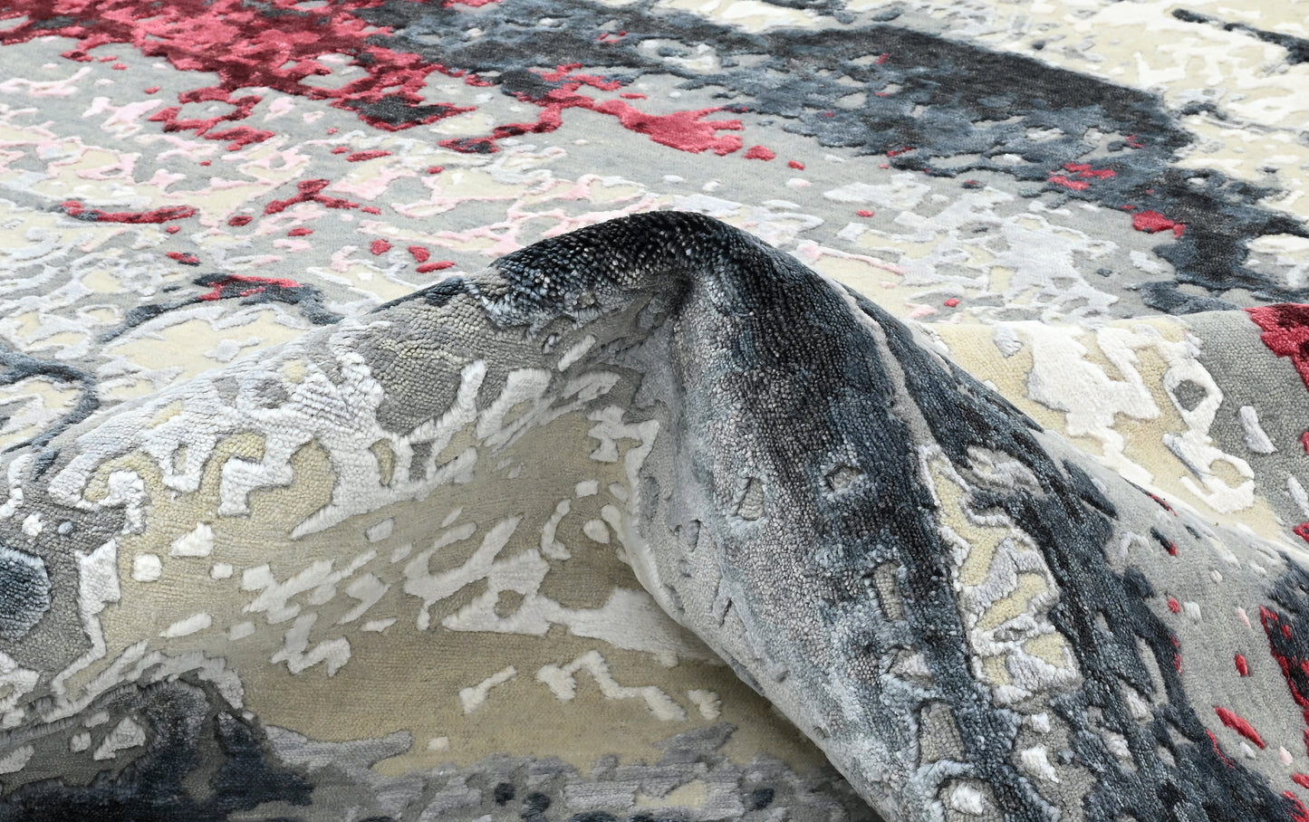 A contemporary handmade designer rug  304x249 cm |  Rug# 31309