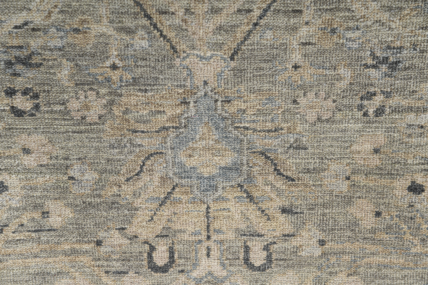 Jaipur rug in a classic 17th century Bijar design 370x275 cm | Rug # 31804