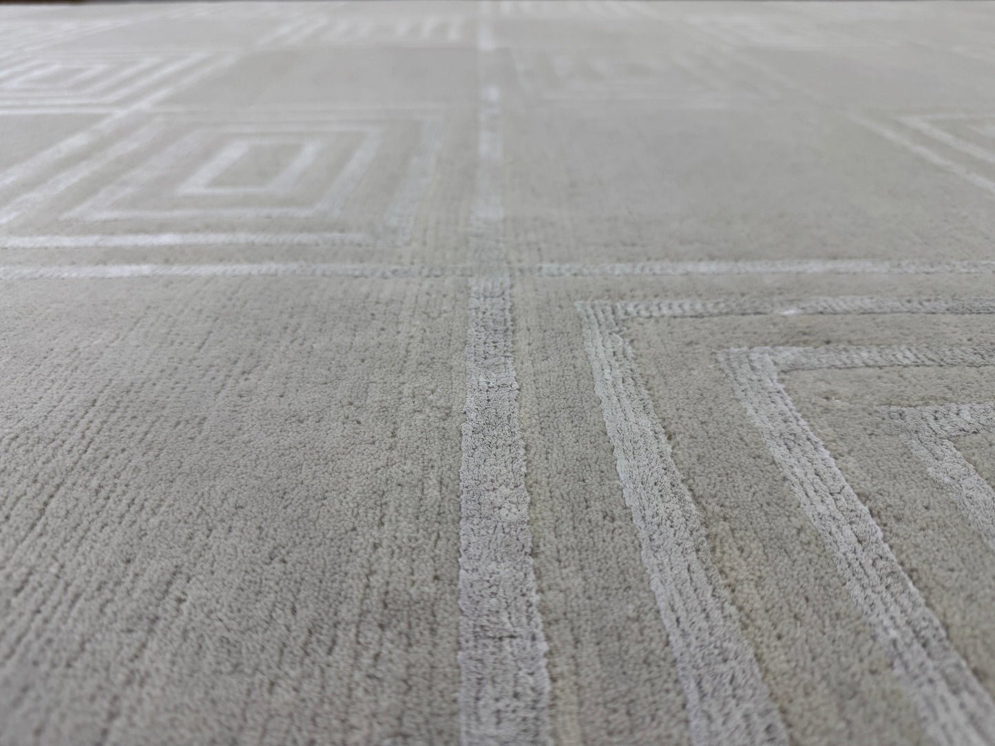 Very fine Tibetan weave modern rug 275x186cm | Rug# 31687