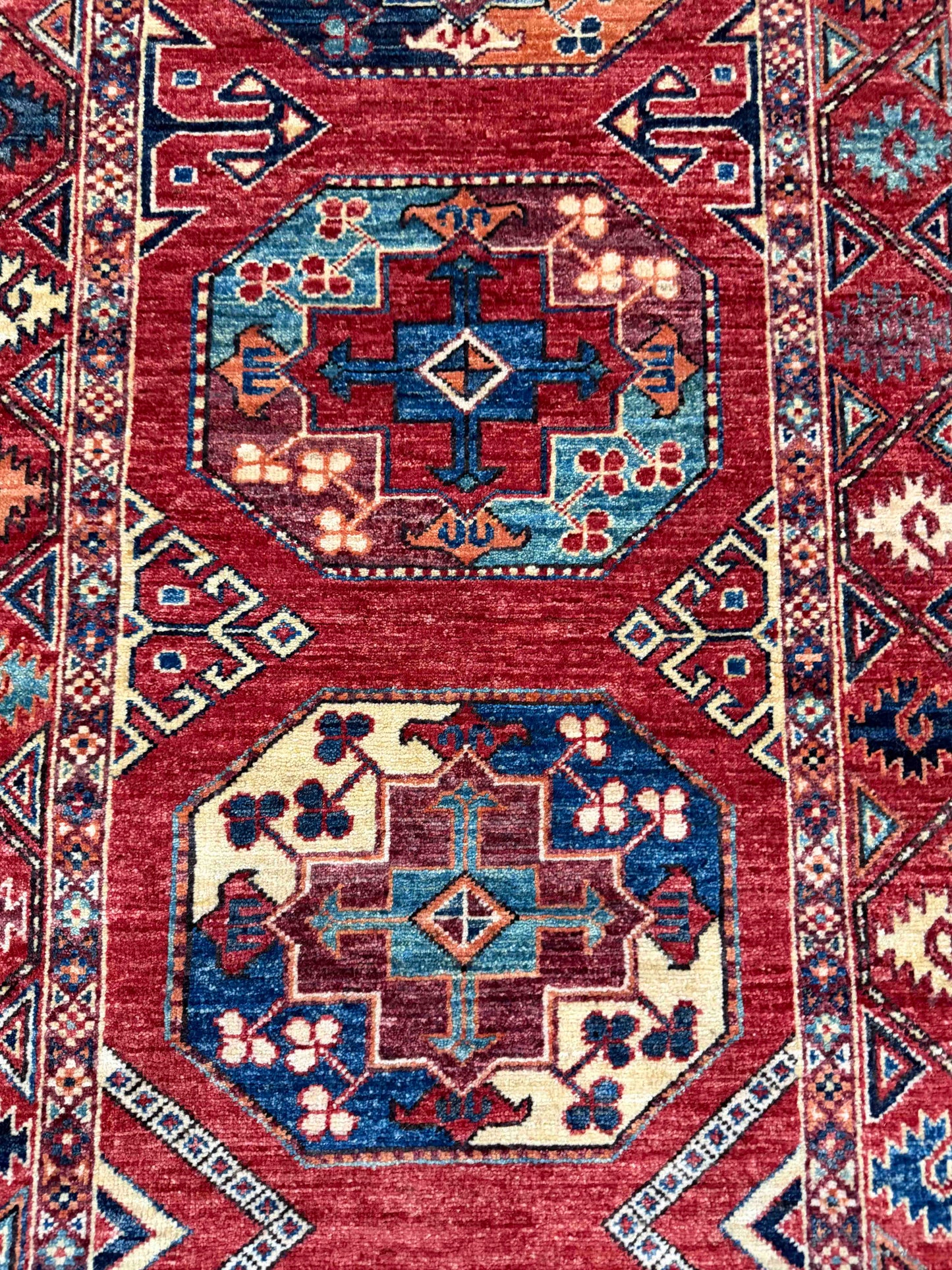 Custom-Made Ersari-Turkmen weave, woven in Khiva-Uzbekistan 341x82cm | Rug# 27514