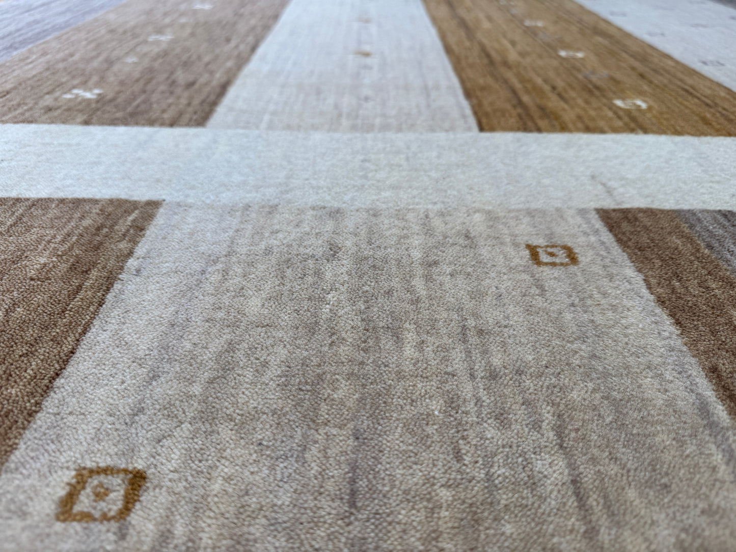 modern Gabbeh rug, India 276x187cm | RUG# 31860