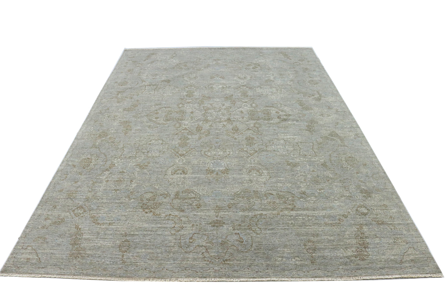 Custom-made & Superfine rug  in 17th c Safavid design, fine wool pile 428x306 cm | RUG# 32065