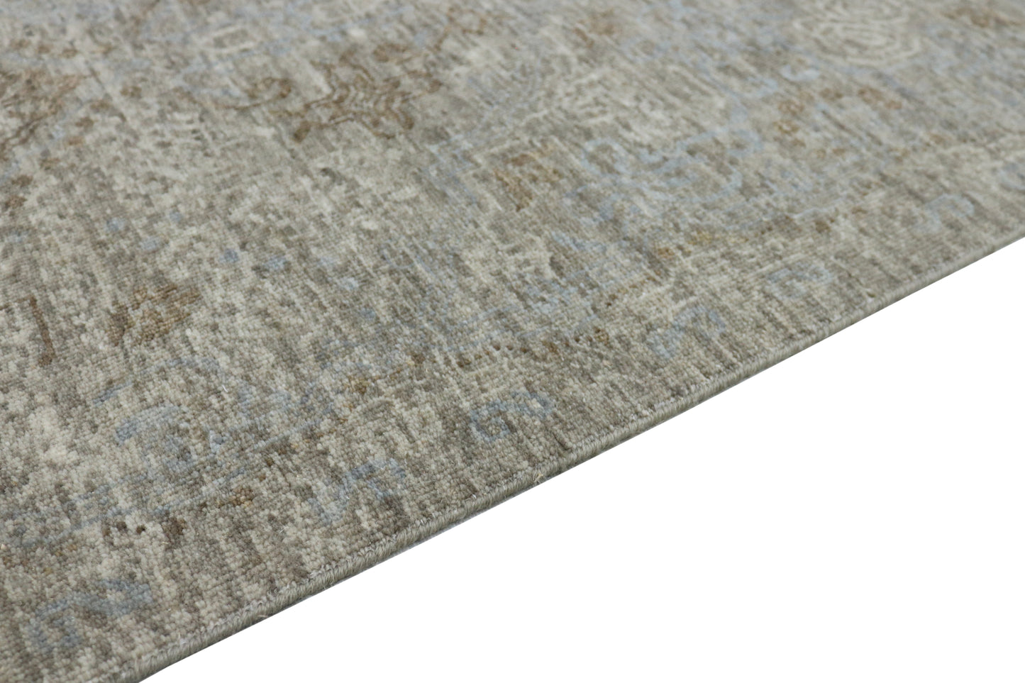 Custom-made & Superfine rug  in 17th c Safavid design, fine wool pile 428x306 cm | RUG# 32065