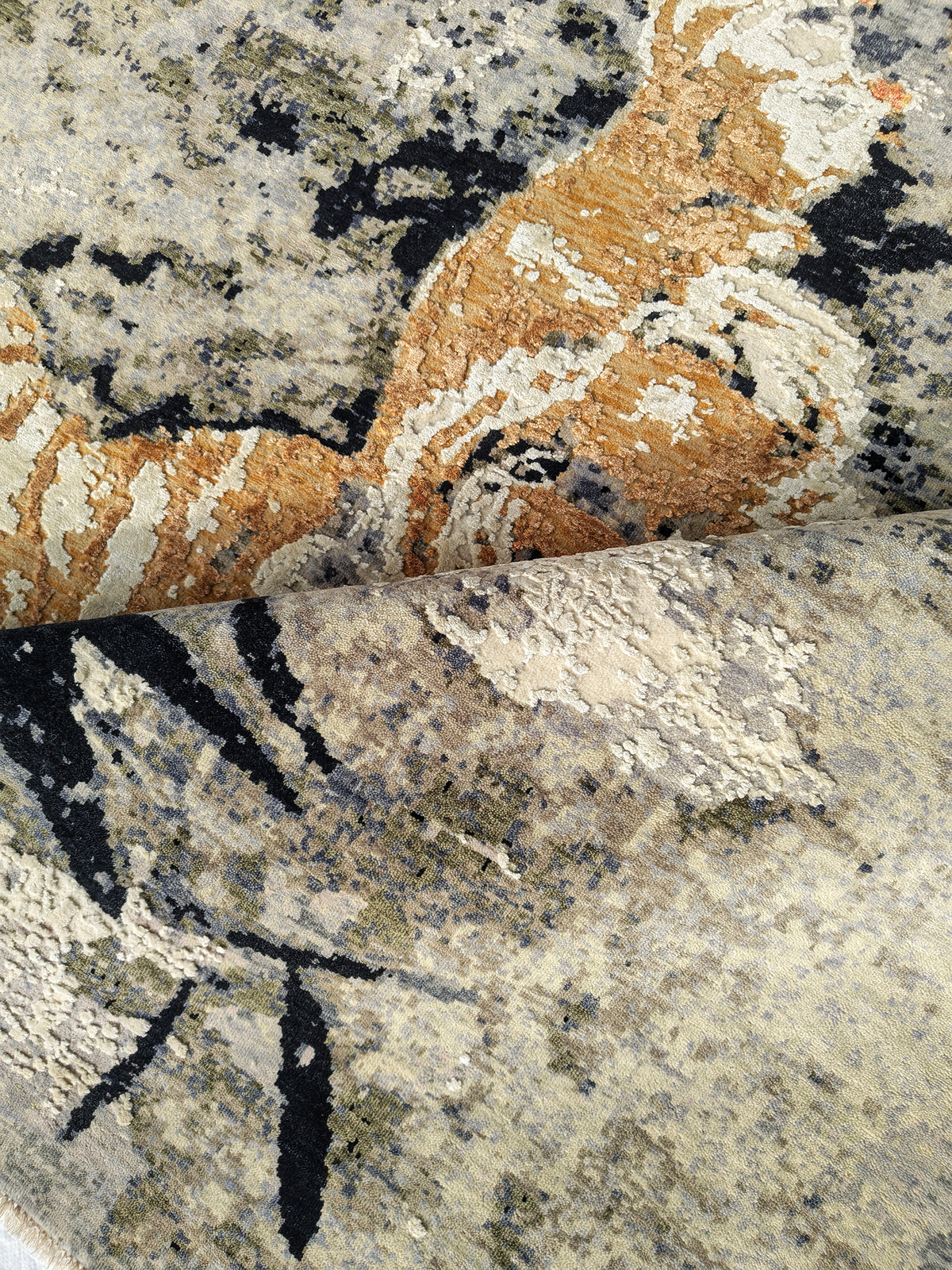 Modern Tiger Design Wool & Silk Rug 313x250 cm | Rug# 32698