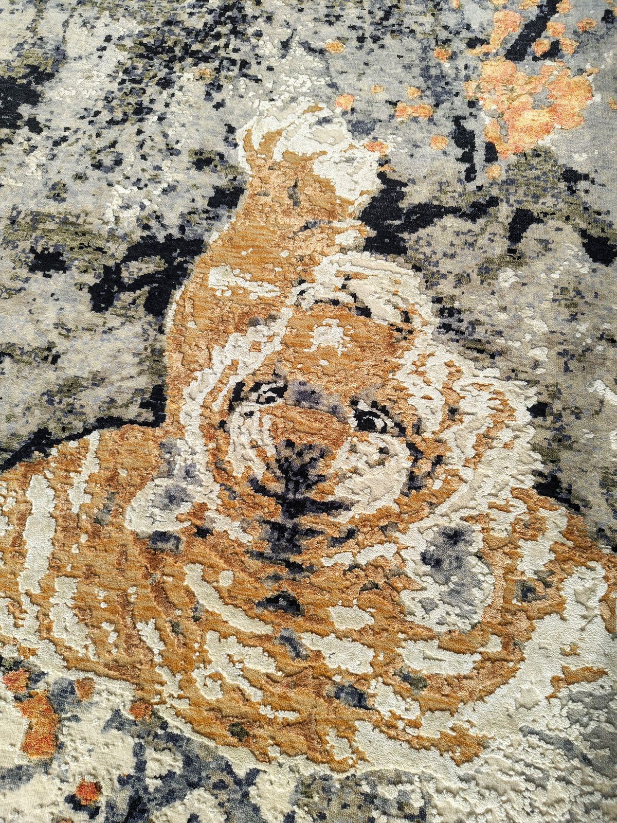 Modern Tiger Design Wool & Silk Rug 313x250 cm | Rug# 32698