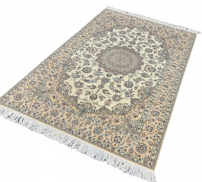 Superfine Nain 6LA 233x154cm | Rug# 10335