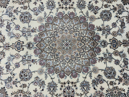 Superfine Nain 6LA 233x154cm | Rug# 10335