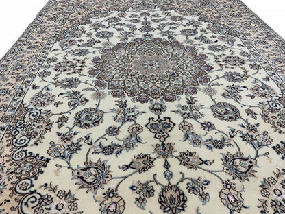 Superfine Nain 6LA 233x154cm | Rug# 10335