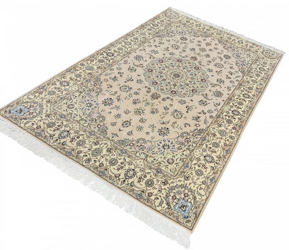 Superfine 6LA Nain 258x160cm | Rug# 10336