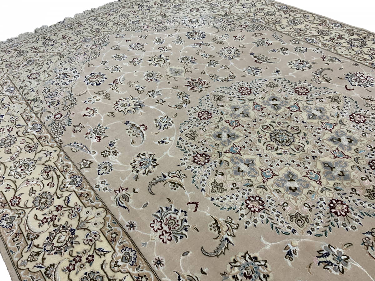 Superfine 6LA Nain 258x160cm | Rug# 10336